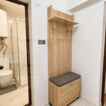 Apartment Modern And Peaceful 1br Near Sea Garden